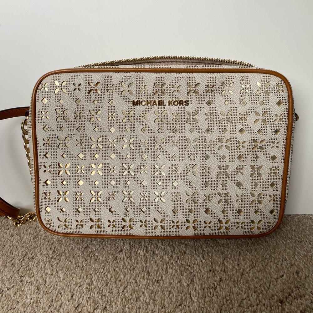 Michael Kors cross body
